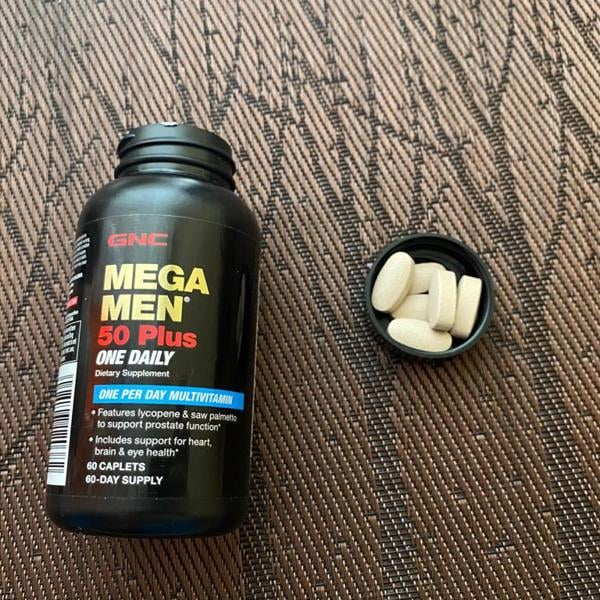 GNC MEGA Men 50 Plus One Daily Multivitamin, 60 caps